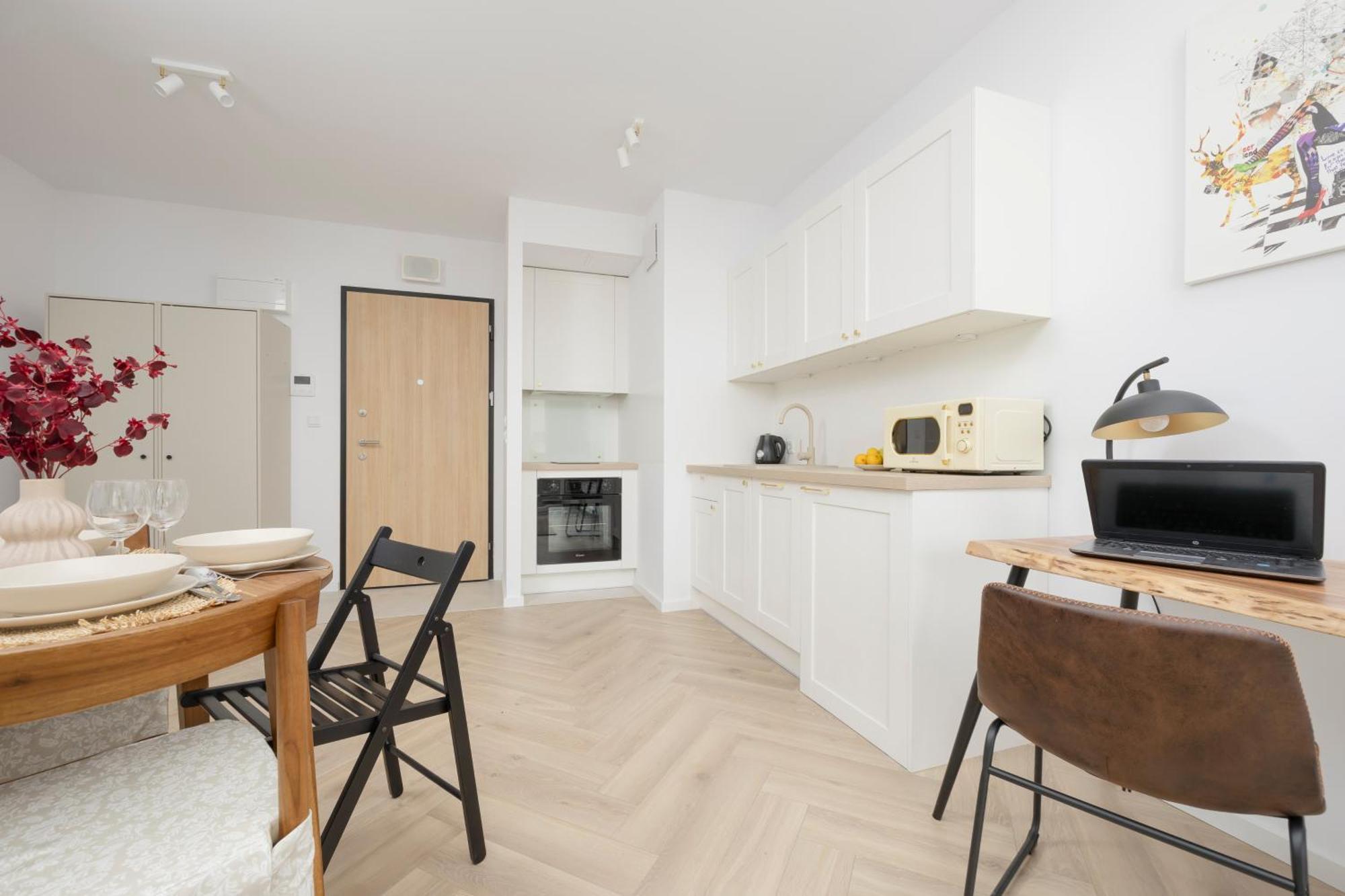 Modern Apartment With Balcony Near Aleje Jerozolimskie By Noclegi Renters Warsaw Ngoại thất bức ảnh