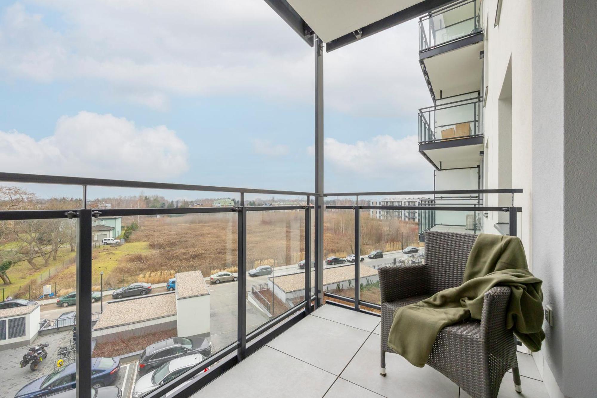 Modern Apartment With Balcony Near Aleje Jerozolimskie By Noclegi Renters Warsaw Ngoại thất bức ảnh