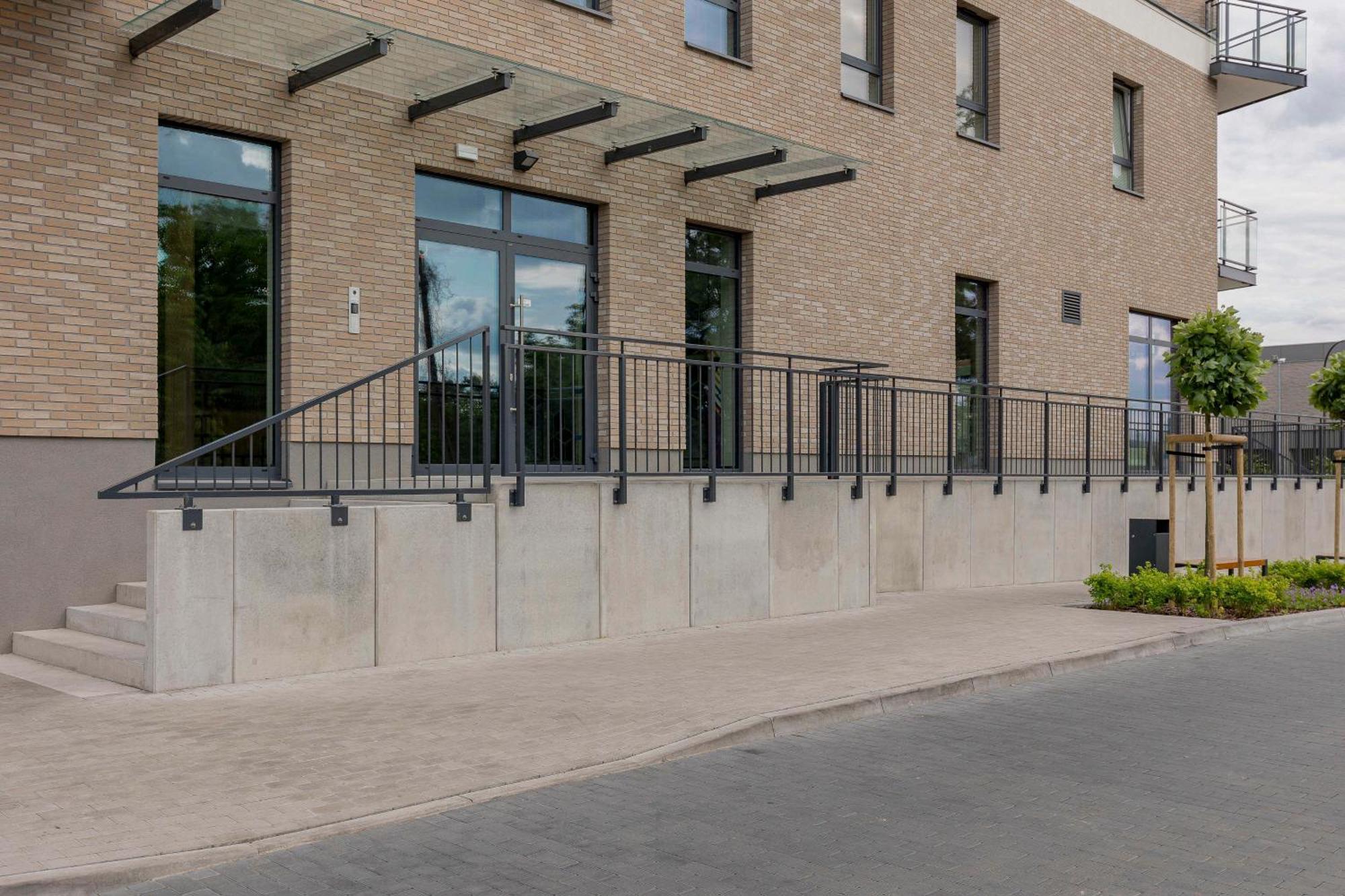 Modern Apartment With Balcony Near Aleje Jerozolimskie By Noclegi Renters Warsaw Ngoại thất bức ảnh