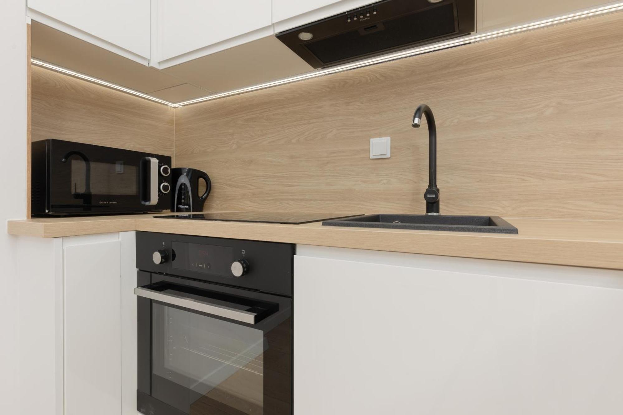 Modern Apartment With Balcony Near Aleje Jerozolimskie By Noclegi Renters Warsaw Ngoại thất bức ảnh
