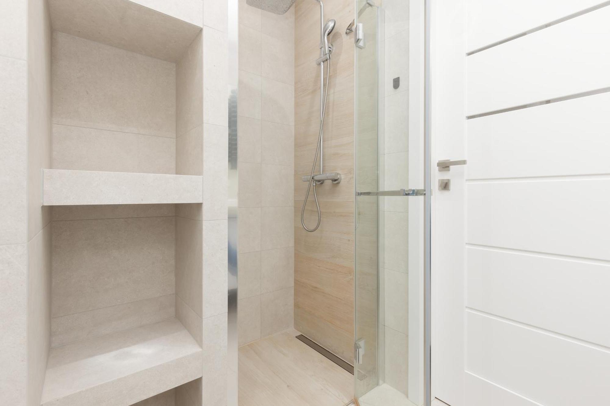 Modern Apartment With Balcony Near Aleje Jerozolimskie By Noclegi Renters Warsaw Ngoại thất bức ảnh